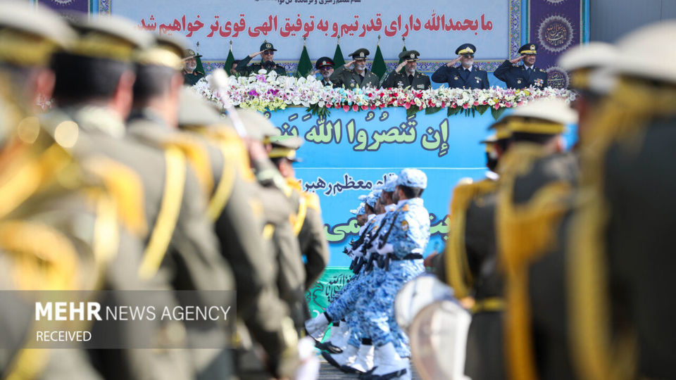 مراسم رژه ۳۱شهریور نیروهای مسلح در تهران