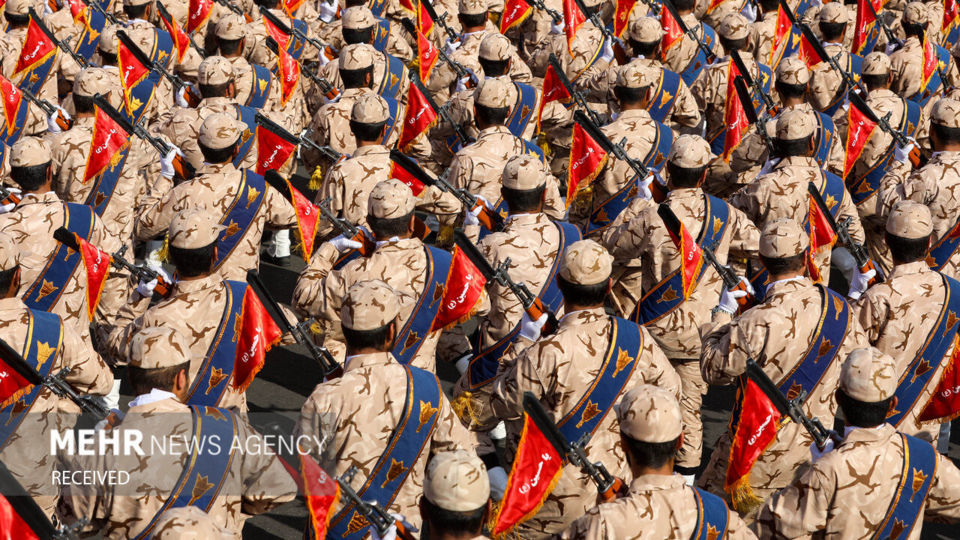 مراسم رژه ۳۱شهریور نیروهای مسلح در تهران