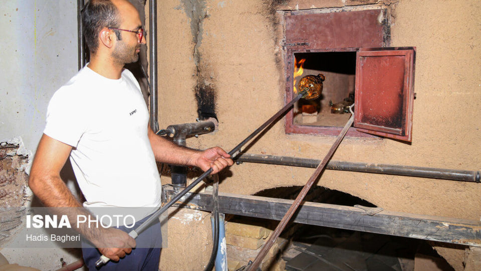 احیاء شغل شیشه‌گری سنتی در قزوین