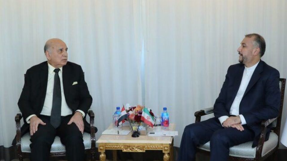 رایزنی وزیران خارجه ایران و عراق درباره تقویت روابط دوجانبه
