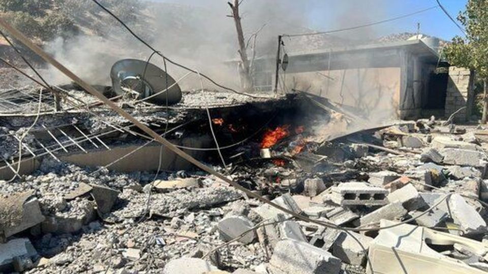 اولین تصایر از ویرانی های مقر کومله در عراق بعد از حمله سپاه اولین تصایر از ویرانی های مقر کومله در عراق بعد از حمله سپاه