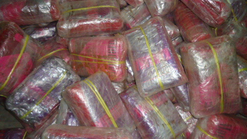 قاچاق حشیش در پوشش سفر خانوادگی