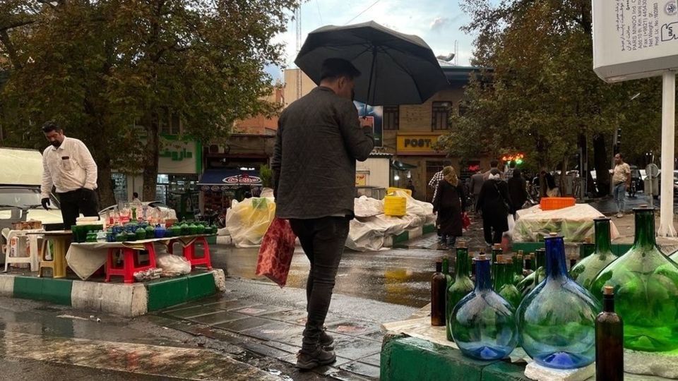 بارش اولین باران پاییزی در تهران 