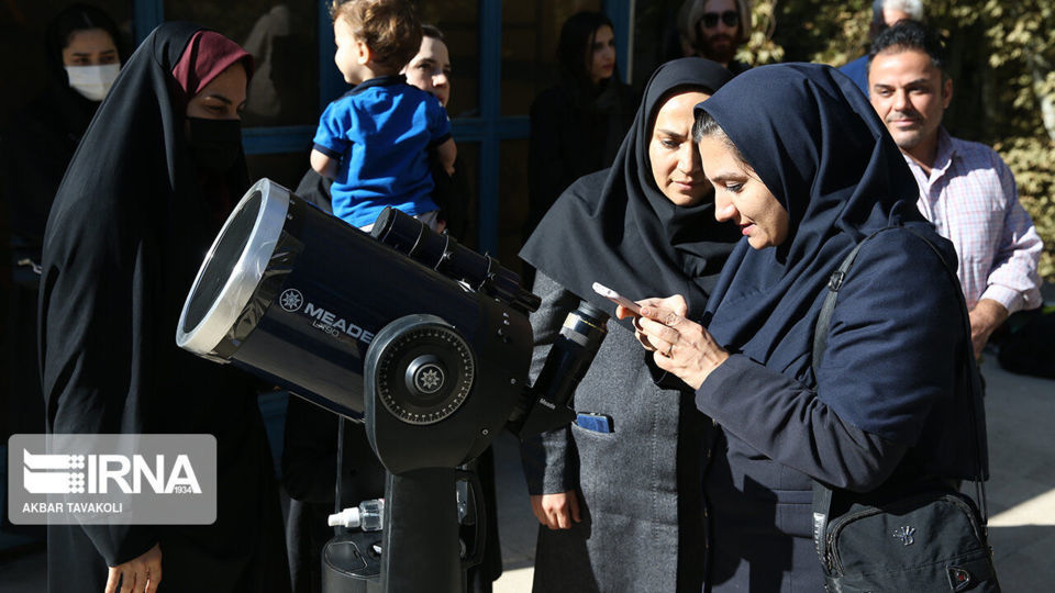 خورشید گرفتگی در تهران