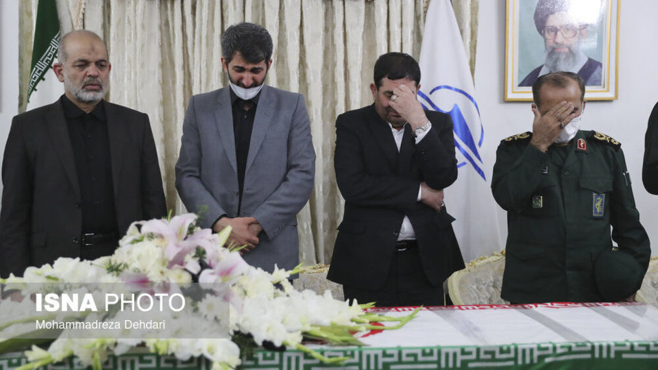 سفر معاون اول رییس جمهور پس از حادثه تروریستی به شیراز