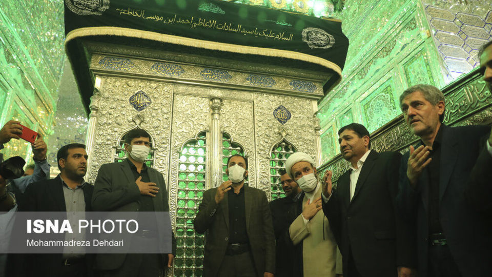 سفر معاون اول رییس جمهور پس از حادثه تروریستی به شیراز