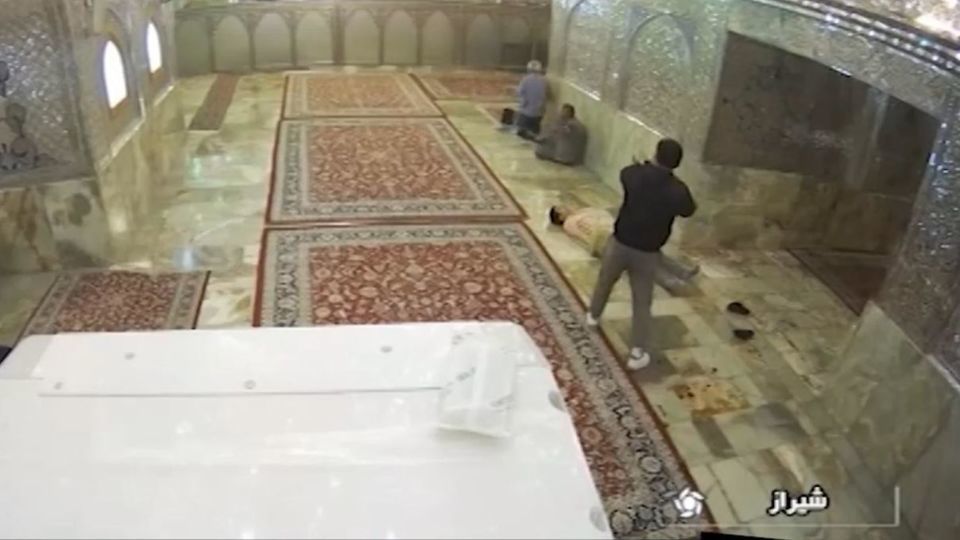 تایید مرگ عامل حمله تروریستی به شاهچراغ