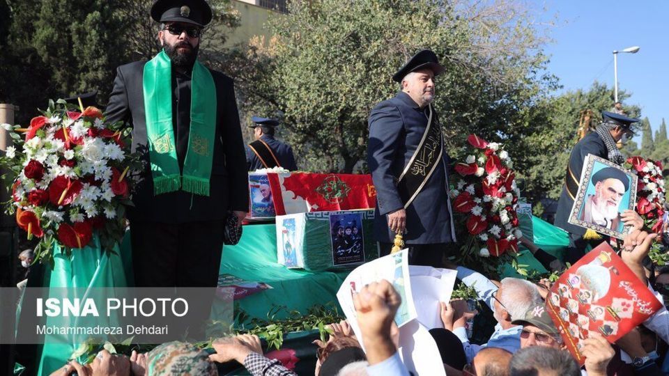 تشییع شهدای حمله تروریستی به حرم شاهچراغ (ع)