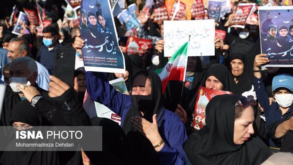 تشییع شهدای حمله تروریستی به حرم شاهچراغ (ع)