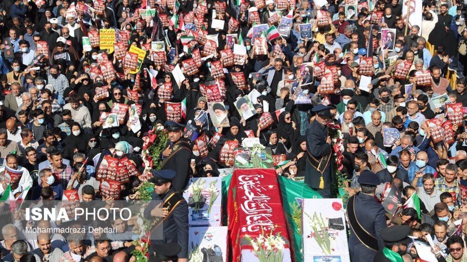تشییع شهدای حمله تروریستی به حرم شاهچراغ (ع)