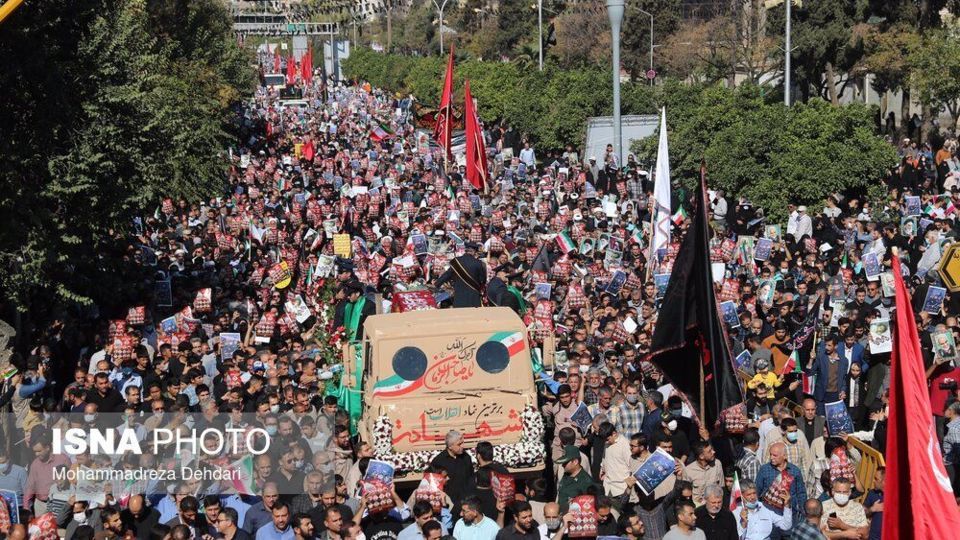 تشییع شهدای حمله تروریستی به حرم شاهچراغ (ع)