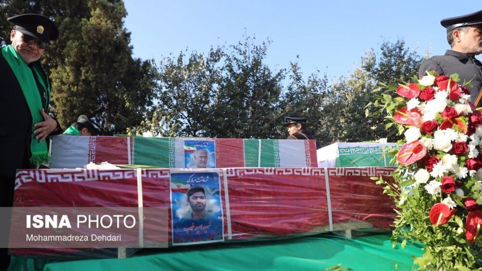 تشییع شهدای حمله تروریستی به حرم شاهچراغ (ع)