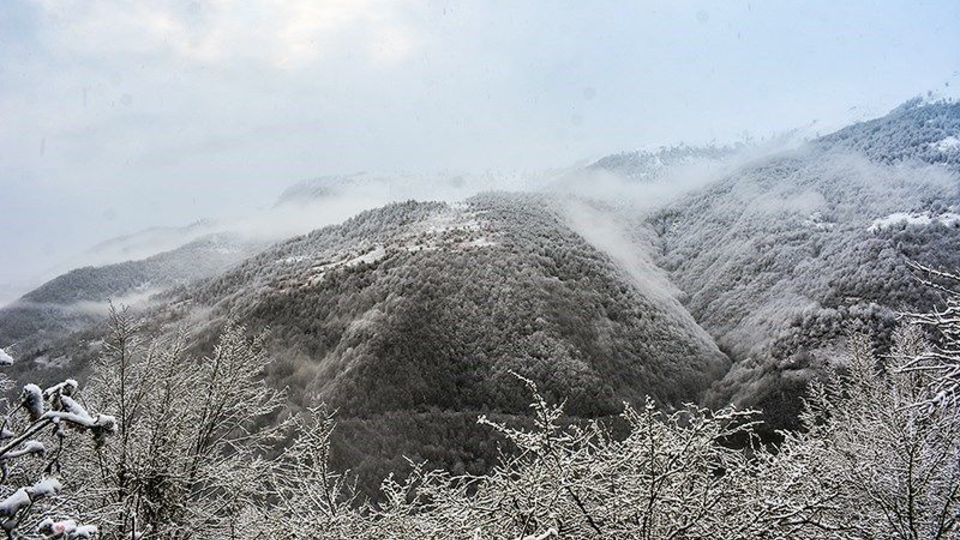  بارش برف در ارتفاعات گیلان 