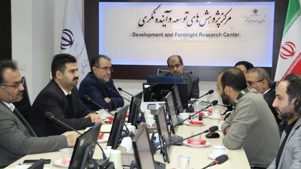 شیرین سازی آب بدون توقف/ راهی به غیر از شیرین سازی آب دریا نداریم شیرین سازی آب بدون توقف/ راهی به غیر از شیرین سازی آب دریا نداریم