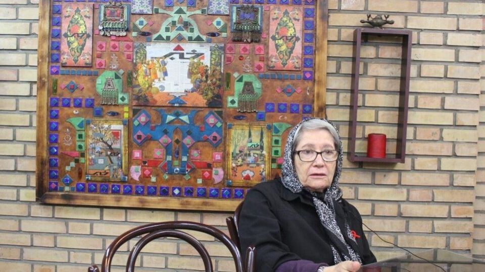 مینو محرز: هنوز هم از واکسن برکت دفاع می‌کنم/ ترجیح دادم مدتی مصاحبه نکنم