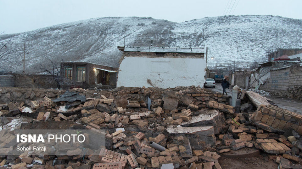 دو روز پس از زلزله خوی