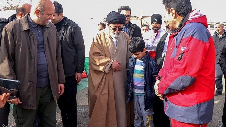  زندگی در شهر زلزله زده خوی 