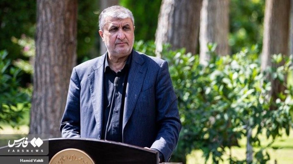 انحراف خاصی در طراحی چیدمانی سانتریفیوژها صورت نگرفته/ سفر گروسی به ایران طی روزهای آینده انحراف خاصی در طراحی چیدمانی سانتریفیوژها صورت نگرفته/ سفر گروسی به ایران طی روزهای آینده