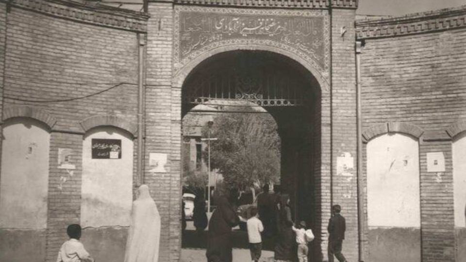 ماجرای مریضخانهای که با حقوق یک "نماینده مجلس" ساخته شد ماجرای مریضخانهای که با حقوق یک "نماینده مجلس" ساخته شد