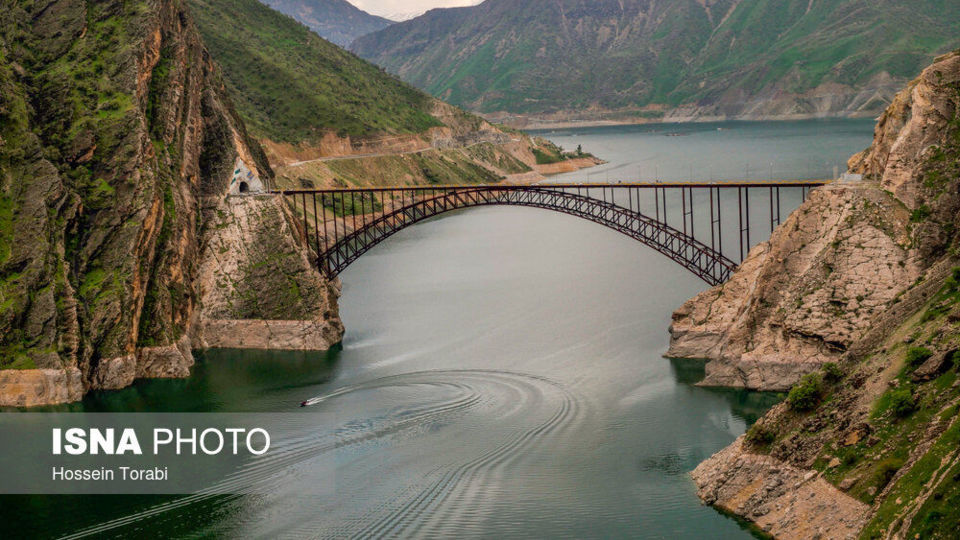 طبیعت بهاری چهارمحال و بختیاری