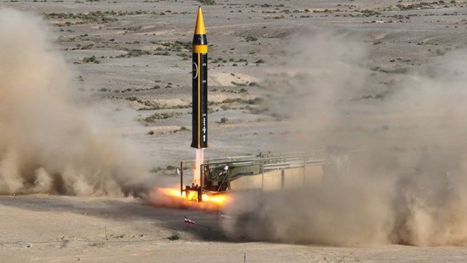 سخنگوی وزارت دفاع: موشک «خرمشهر ۴» نسبت به نسل قبل خود سرعت بیشتری دارد سخنگوی وزارت دفاع: موشک «خرمشهر ۴» نسبت به نسل قبل خود سرعت بیشتری دارد