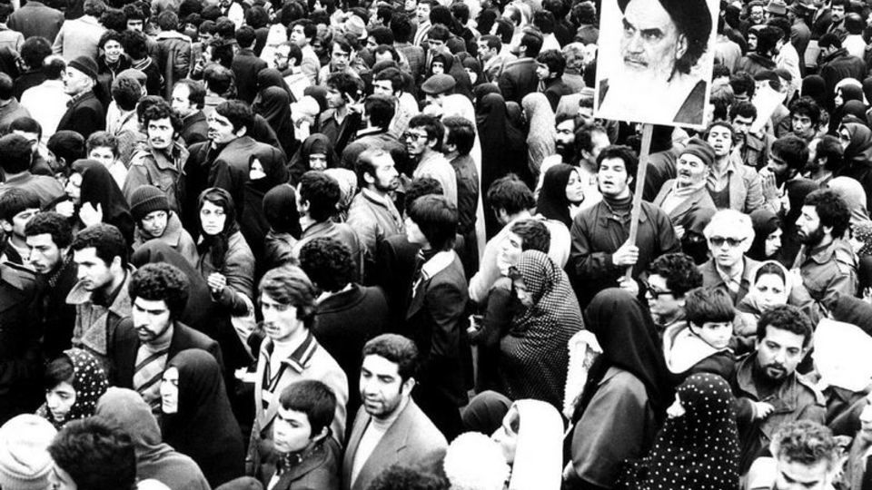 در ۱۵ خرداد ۱۳۴۲ چه اتفاقی افتاد؟ در ۱۵ خرداد ۱۳۴۲ چه اتفاقی افتاد؟