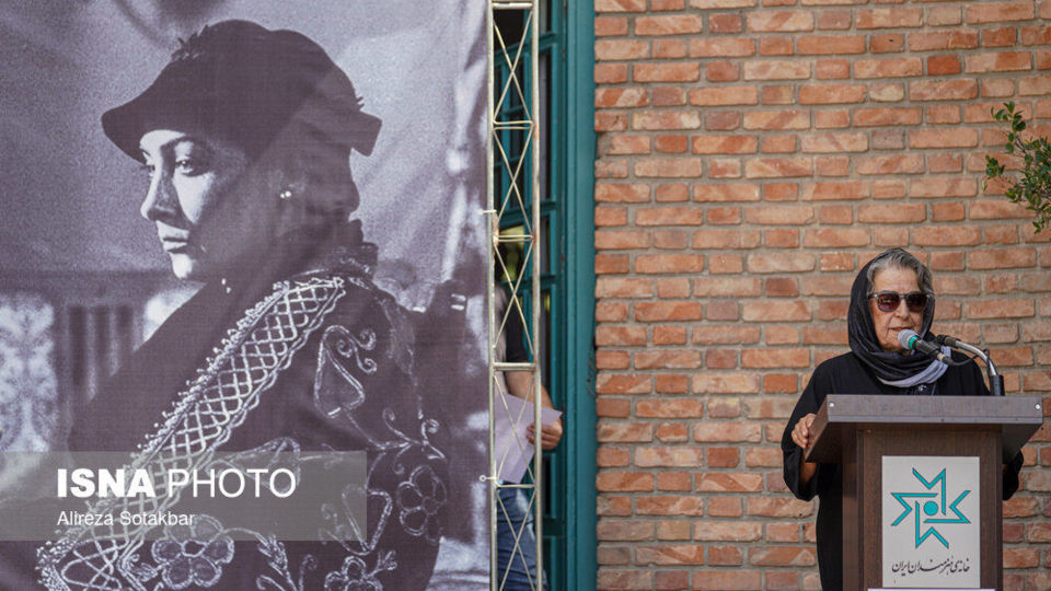 مراسم تشییع پیکر فریماه فرجامی