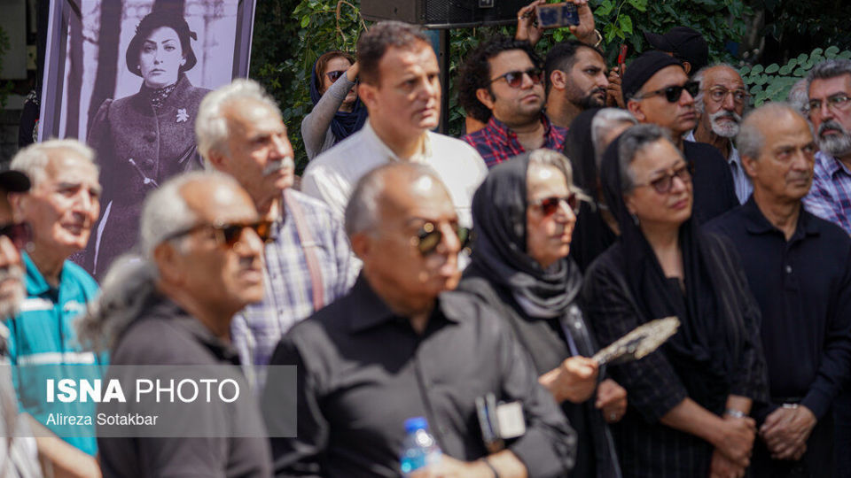 مراسم تشییع پیکر فریماه فرجامی