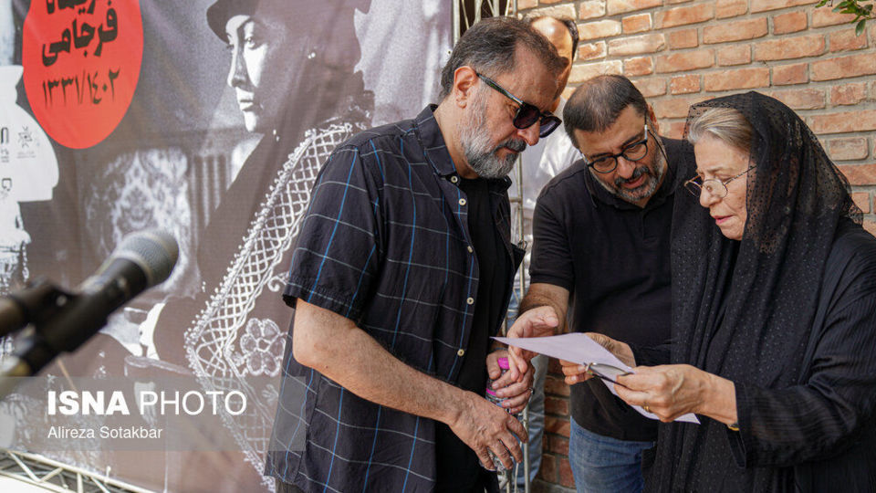 مراسم تشییع پیکر فریماه فرجامی