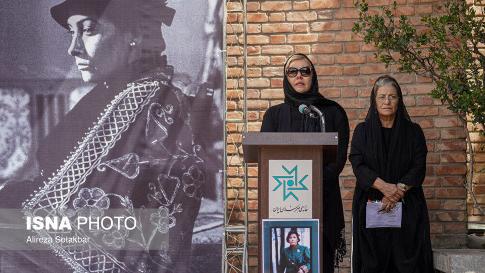 مراسم تشییع پیکر فریماه فرجامی