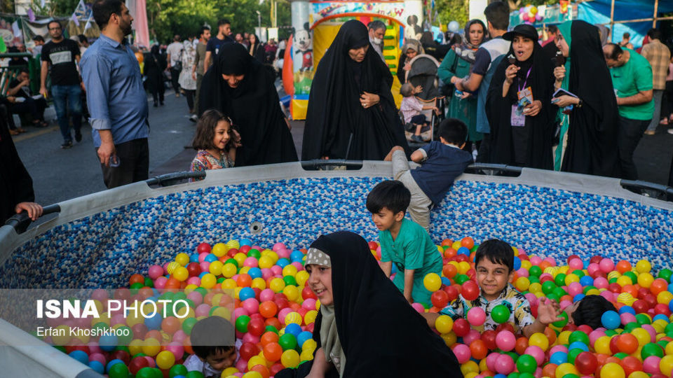 مهمونی ۱۰ کیلومتری غدیر در تهران