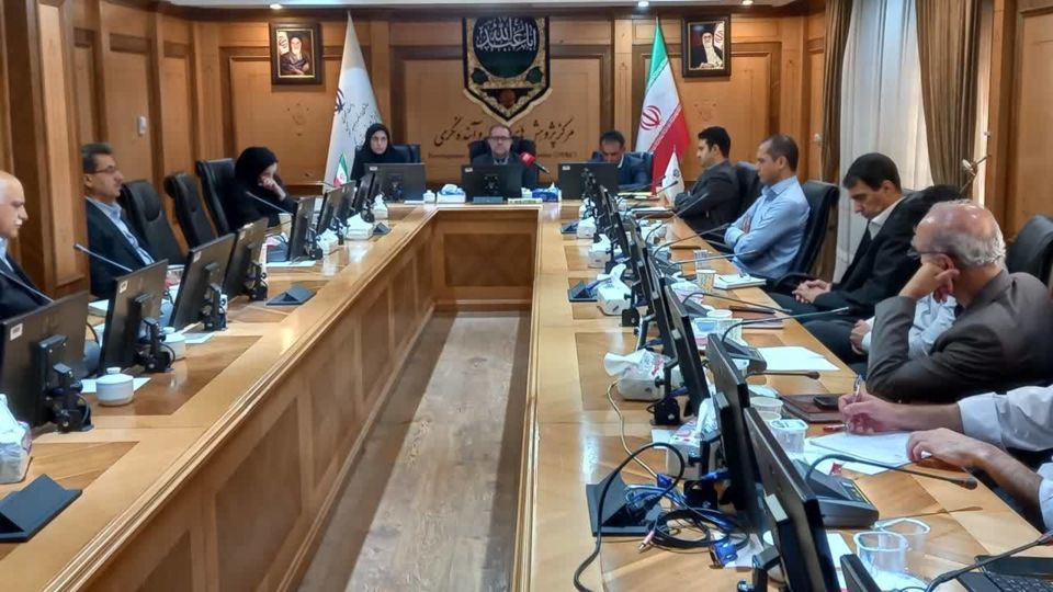 توجه خاص به مثلث امنیت غذایی با استفاده از ابزار یارانههای بخش کشاورزی توجه خاص به مثلث امنیت غذایی با استفاده از ابزار یارانههای بخش کشاورزی