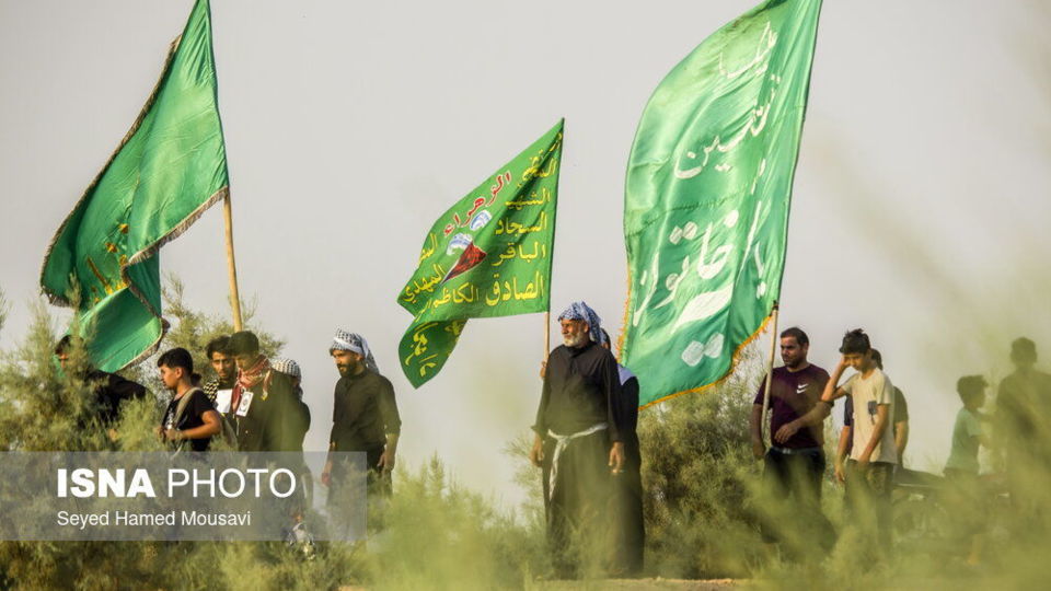 گذر زائران اربعین حسینی از رودخانه دز