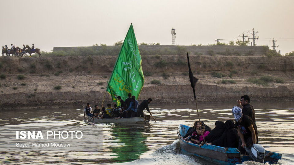 گذر زائران اربعین حسینی از رودخانه دز