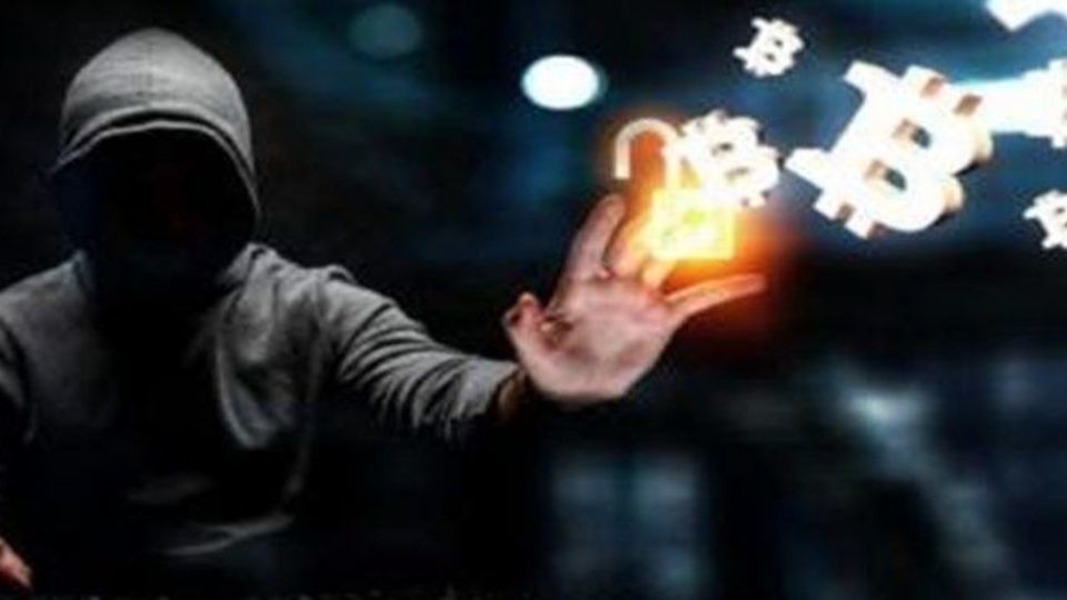 دستگیری اعضای باند کلاهبرداری ۶ هزار میلیاردی در تبریز دستگیری اعضای باند کلاهبرداری ۶ هزار میلیاردی در تبریز