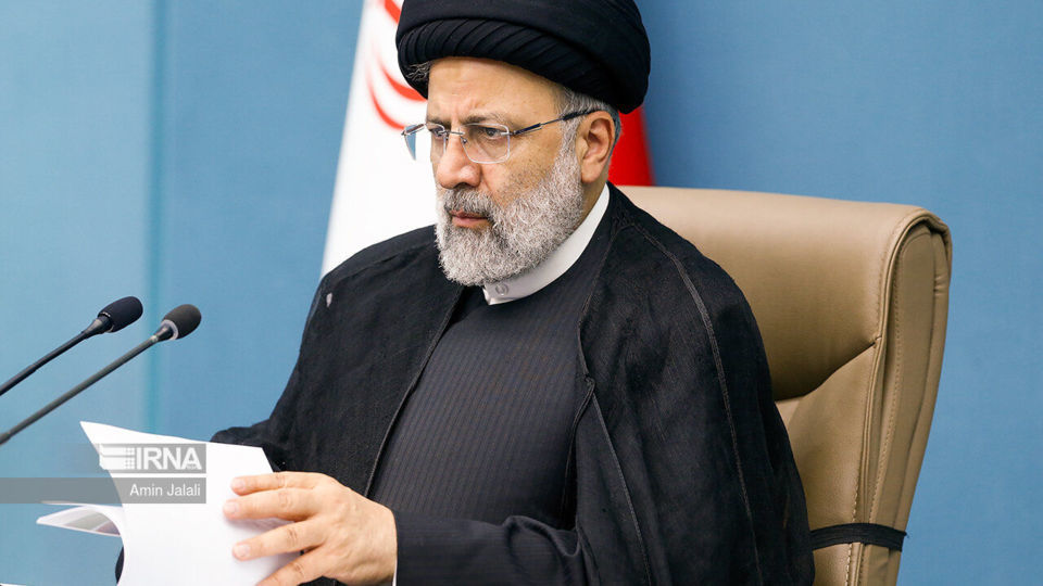 آیتالله رئیسی: آه ملتی مظلوم به طوفانی بر ظالمان تبدیل شد آیتالله رئیسی: آه ملتی مظلوم به طوفانی بر ظالمان تبدیل شد