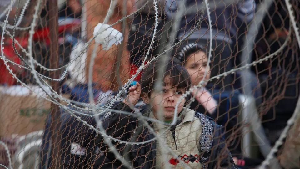 صدور دستور محاصره کامل غزه/گفتوگوی تلفنی السیسی با شیخزاید صدور دستور محاصره کامل غزه/گفتوگوی تلفنی السیسی با شیخزاید