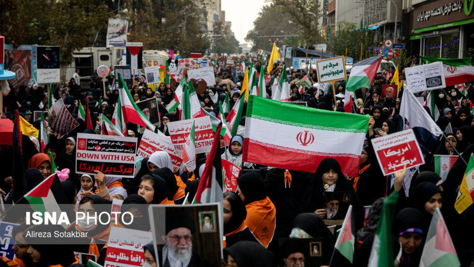 راهپیمایی ۱۳ آبان در تهران