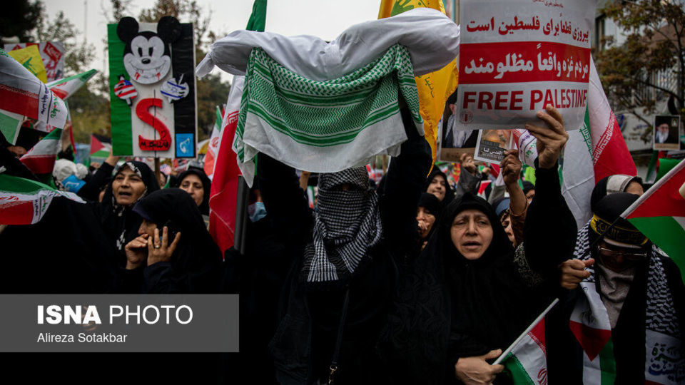 راهپیمایی ۱۳ آبان در تهران