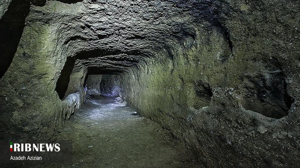 کشف شهرِ زیرزمینی اشکانیان در روستای دولت آباد اصفهان کشف شهرِ زیرزمینی اشکانیان در روستای دولت آباد اصفهان