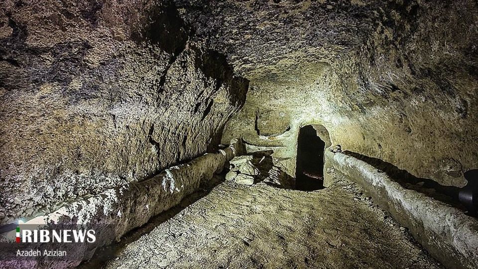 کشف شهرِ زیرزمینی اشکانیان در روستای دولت آباد اصفهان کشف شهرِ زیرزمینی اشکانیان در روستای دولت آباد اصفهان