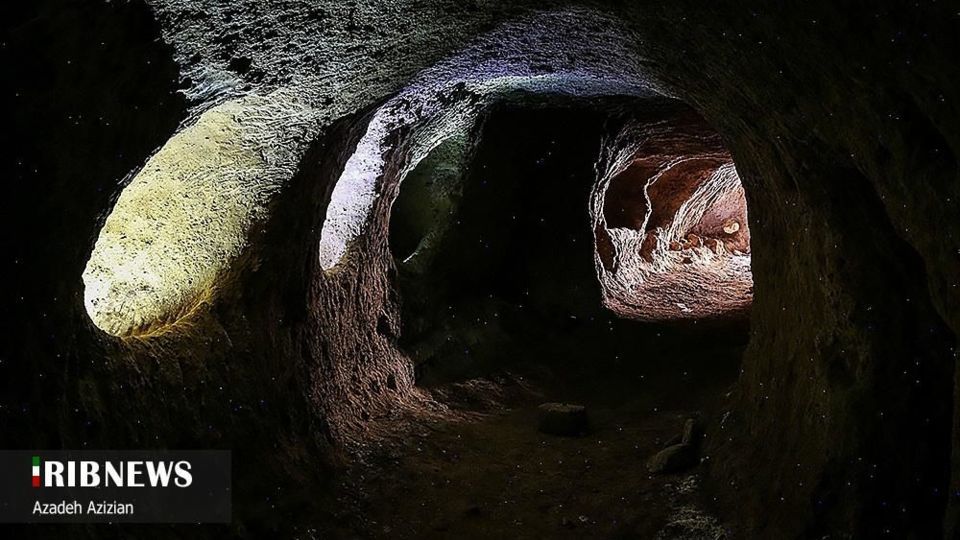 کشف شهرِ زیرزمینی اشکانیان در روستای دولت آباد اصفهان کشف شهرِ زیرزمینی اشکانیان در روستای دولت آباد اصفهان
