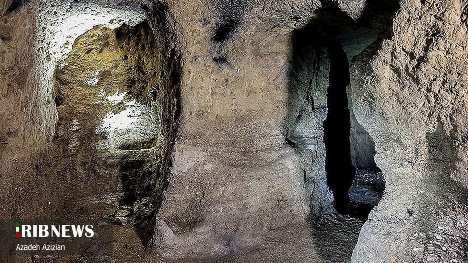 کشف شهرِ زیرزمینی اشکانیان در روستای دولت آباد اصفهان کشف شهرِ زیرزمینی اشکانیان در روستای دولت آباد اصفهان