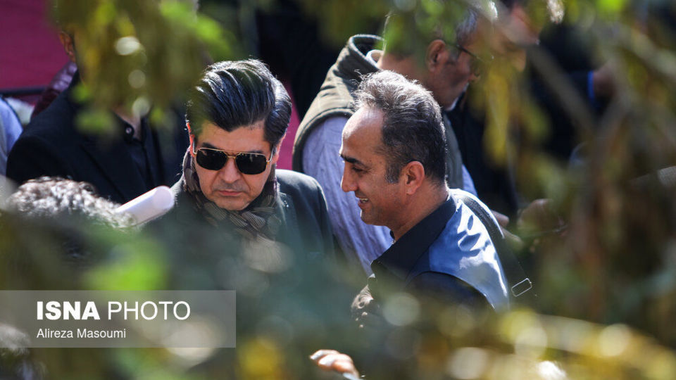 مراسم تشییع پیکر زنده‌یاد اکبر گلپا در قطعه هنرمندان