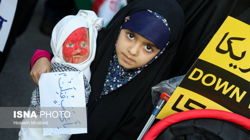 راهپیمایی مردم سراسر کشور در حمایت از کودکان و زنان مظلوم غزه 