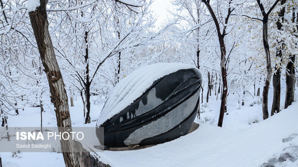 بارش اولین برف پاییزی در تبریز