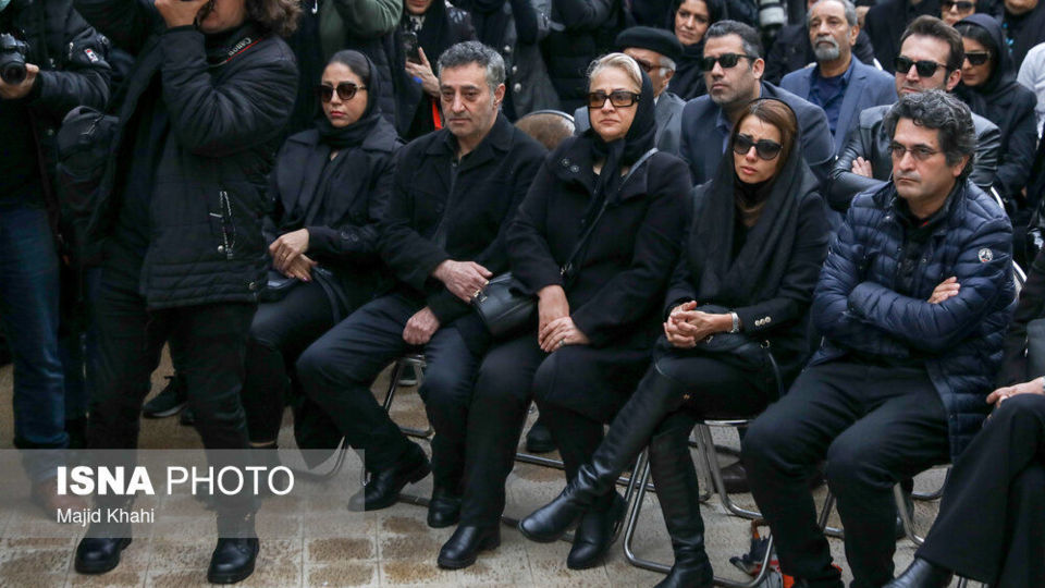 تشییع پیکر بیتا فرهی