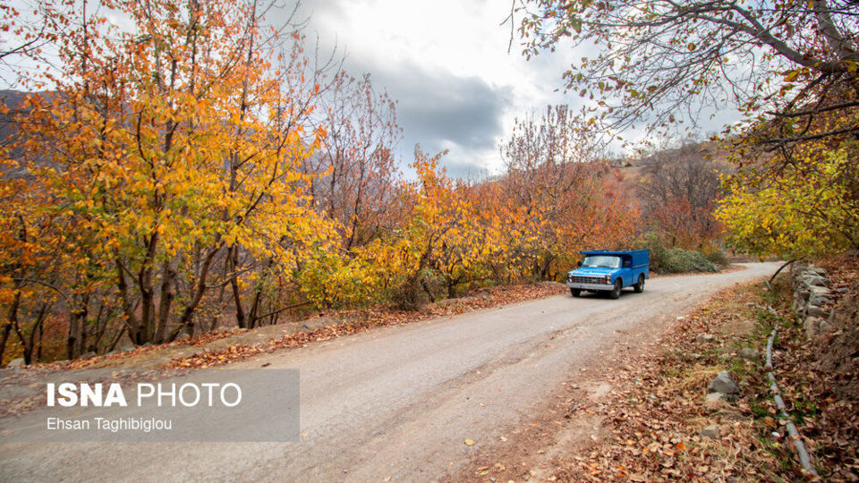 پاییز هزار رنگ در روستای «شیت»