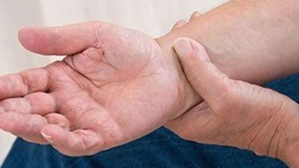 عوارض «بیماری پارکینسون» چیست؟ عوارض «بیماری پارکینسون» چیست؟