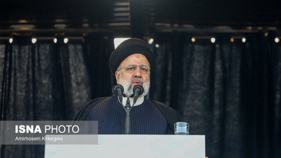 قطار پیشرفت همیشه درحال حرکت بوده و متوقف نشده است قطار پیشرفت همیشه درحال حرکت بوده و متوقف نشده است